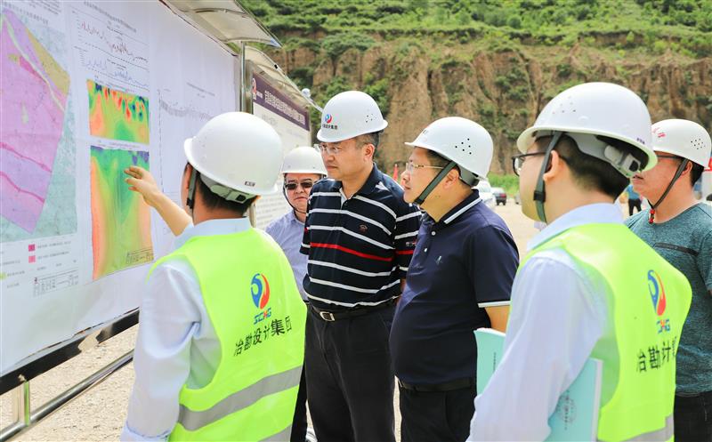 陈贵林赴陇南地热菲彩国际项目开展“送清凉”慰问