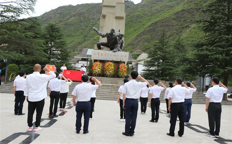 技工学校组织开展“不忘初心再出发，，，，，，奋进伟大新征程”党史学习教育主题党日活动