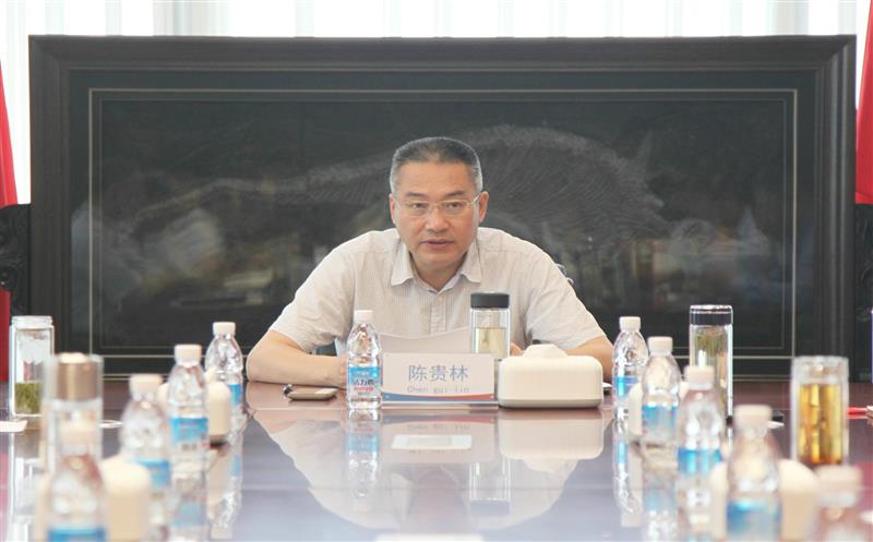 菲彩国际学习宣传贯彻省第十二次党代会精神