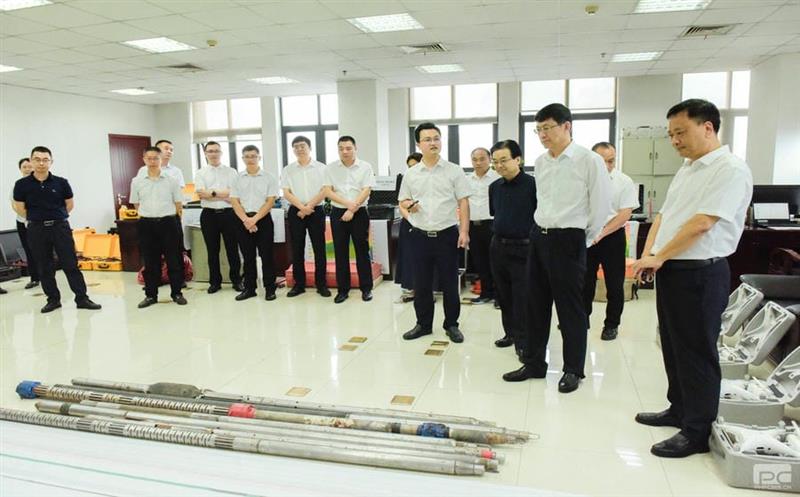 徐志文在物探院调研时强调：打造“金刚钻”，，，，，服务“大产业”