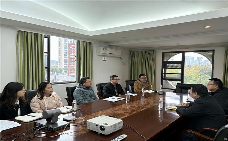 测绘公司与自然菲彩国际部第三大地测量队开展座谈交流